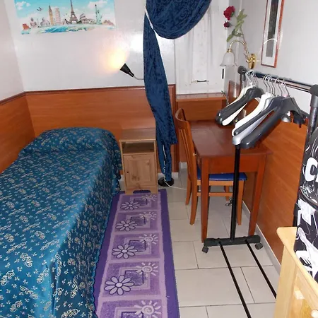 Domus Roxy Konukevi Roma