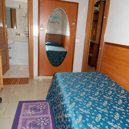 Domus Roxy 4*